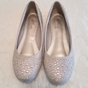 Hot Cakes Silver Rhinestone Sparkle Shoes.